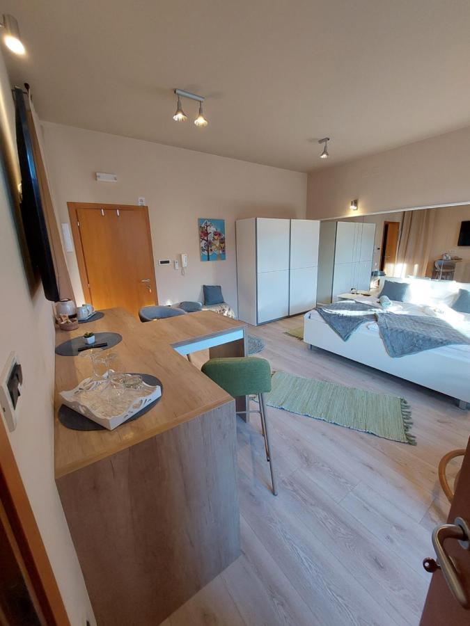 Room And Apartments Antea Ρόβινι Εξωτερικό φωτογραφία