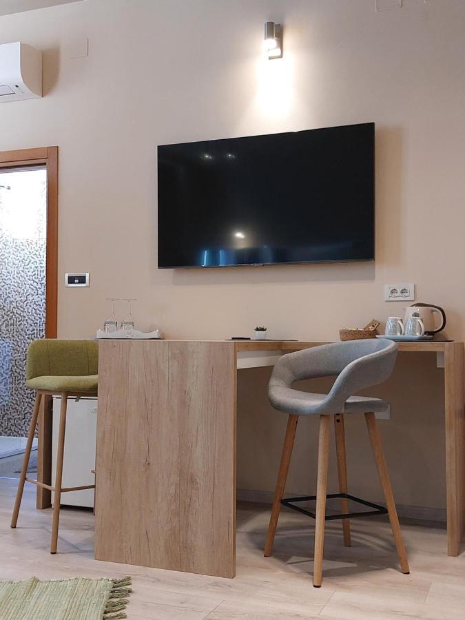 Room And Apartments Antea Ρόβινι Εξωτερικό φωτογραφία
